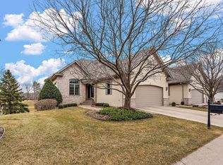17543 Bearpath Trl, Eden Prairie, MN 55347