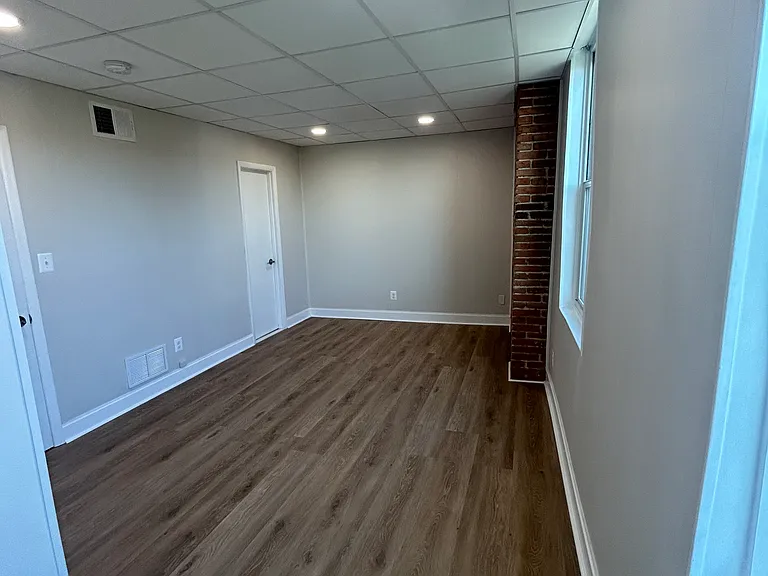 1130 Light St #5 — Photo 10