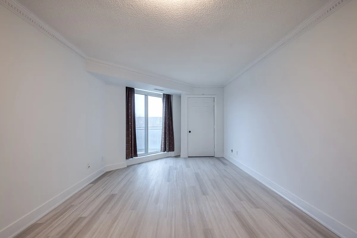 190 Manitoba St - 511 — Photo 3