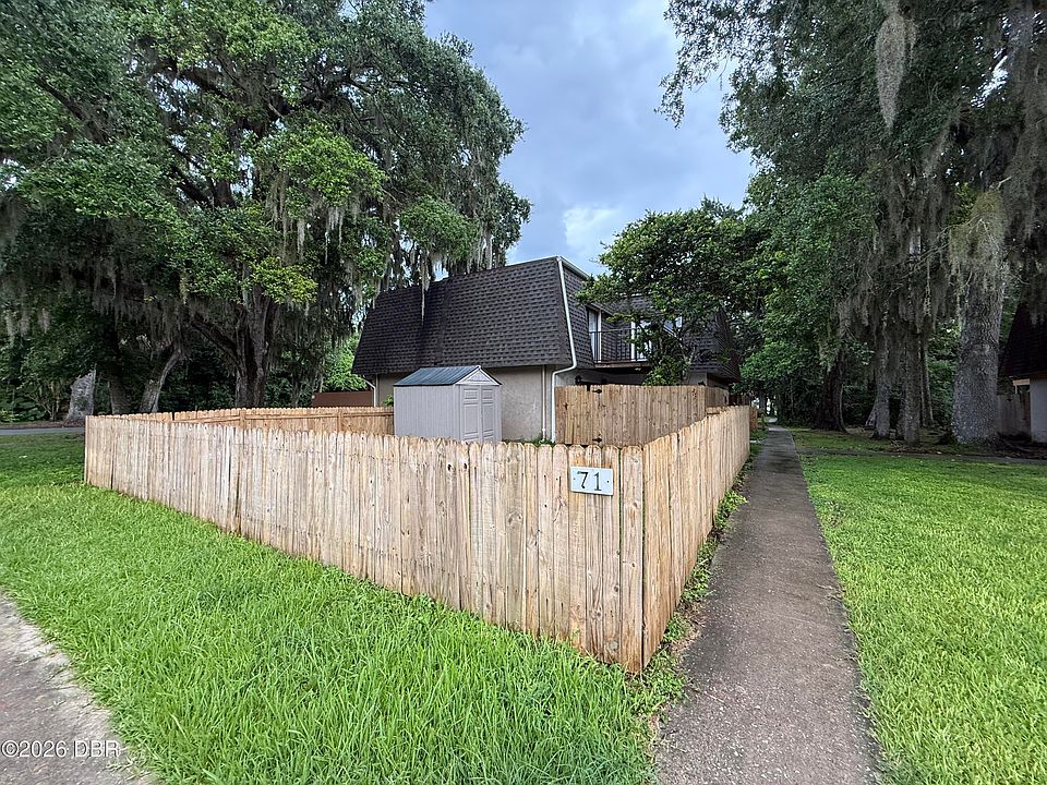 1st image of 71 Springwood Sq
