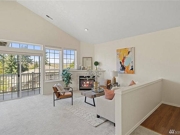 4th image of 18564 NE 57th St #18564