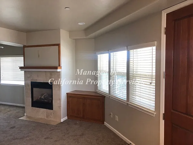 178 S 4th St #302 — Photo 6