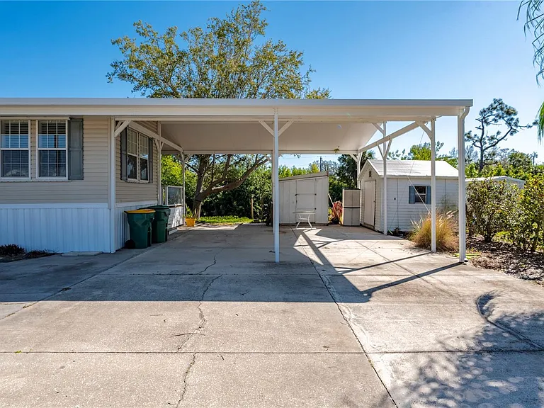 3004 Bamboo Ct — Photo 30