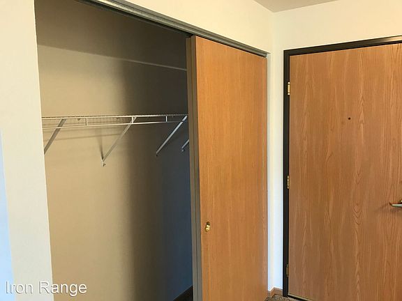 4th image of 801 McKinley Ave APT 202
