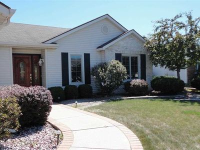 3060 Navajo Xing, New Haven, IN, 46774