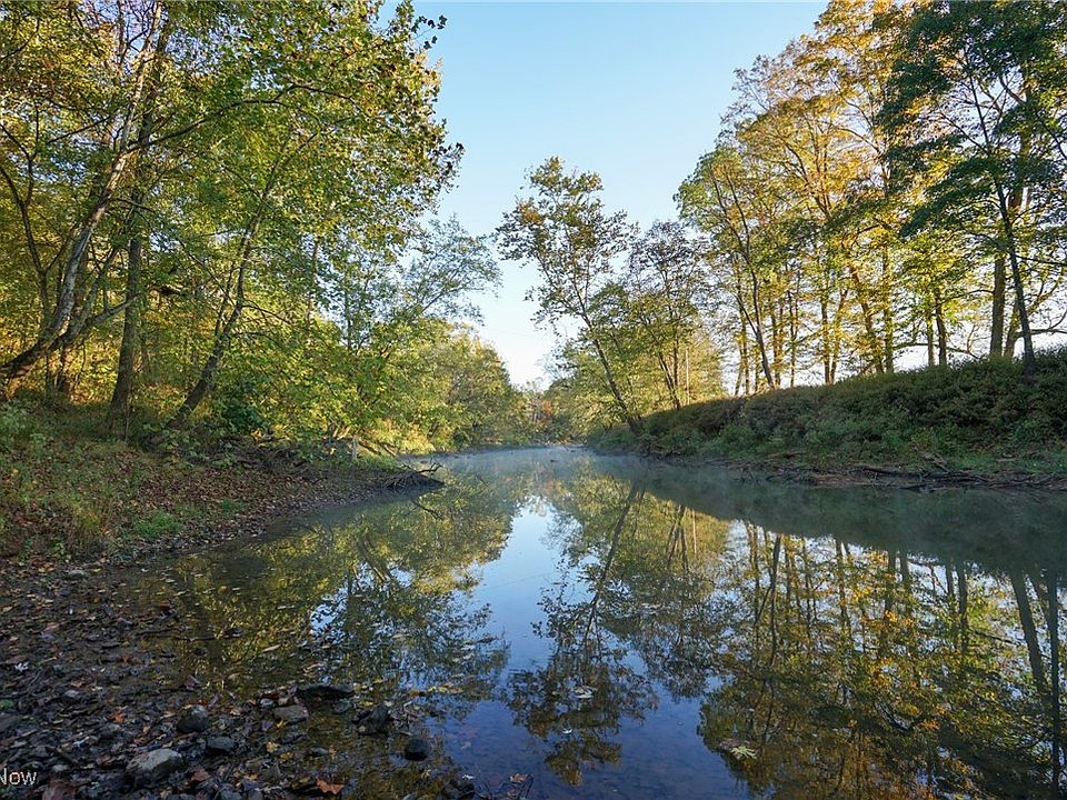 1st image of Creekview Dr