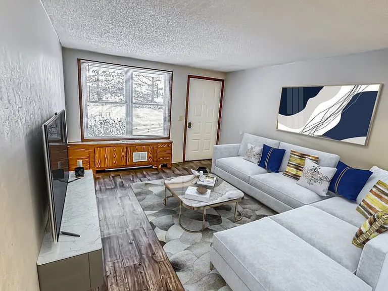 Concord Square Apartments — Photo 14