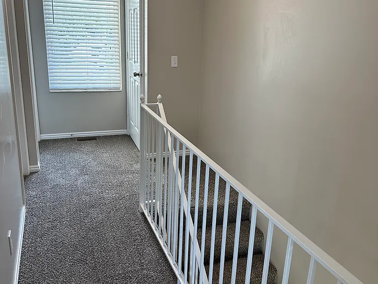 665 E Eaglewood Dr #27 — Photo 9