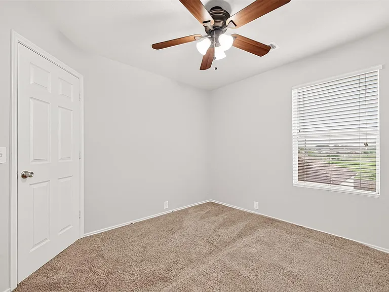 16855 Mammoth Springs Dr — Photo 25