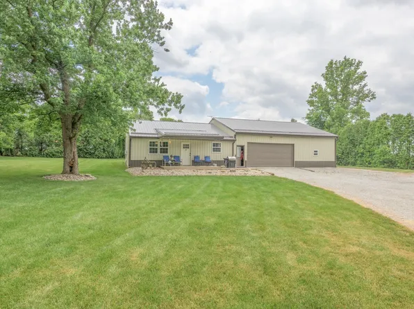 1559 Short Oak St, Frankfort, IN 46041