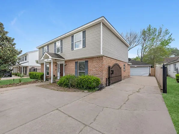 11319 Briar Forest Dr, Houston, TX 77077