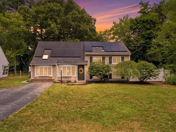 769 Potter Rd, Framingham, MA 01701