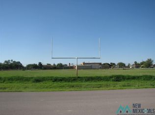 101 S 6th St, Loving, NM 88256