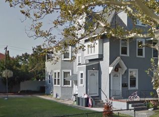 142 E Market St, Long Beach, NY 11561