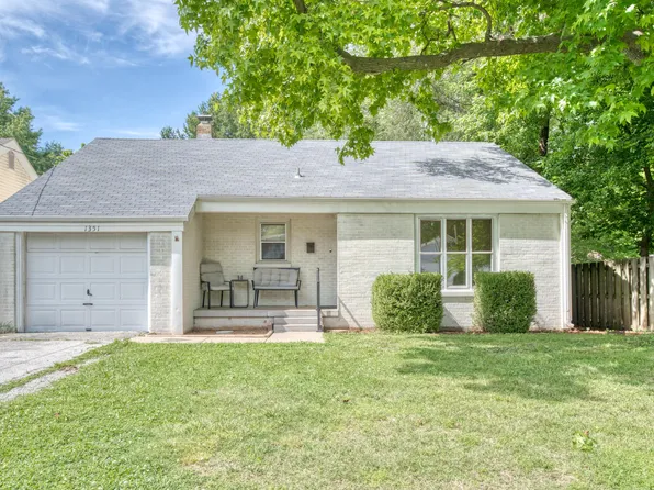 1351 E Portland Street, Springfield, MO 65804