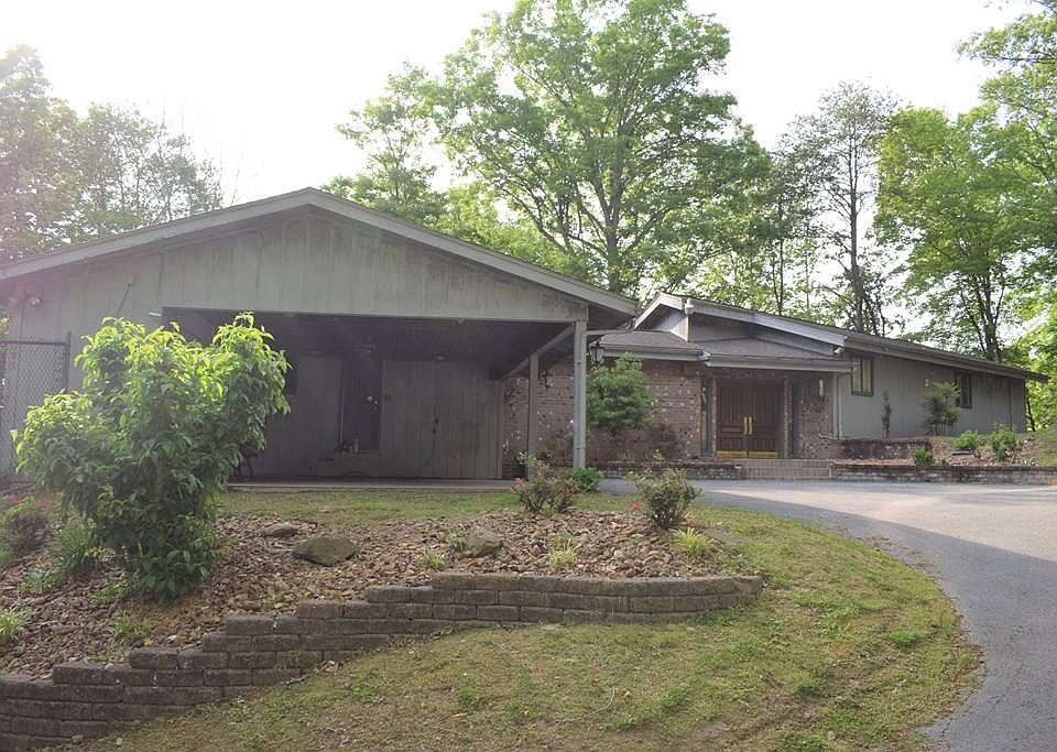 1st image of 391 Bob White Ln