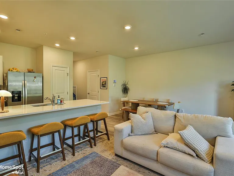 1224 Martin Rd — Photo 11