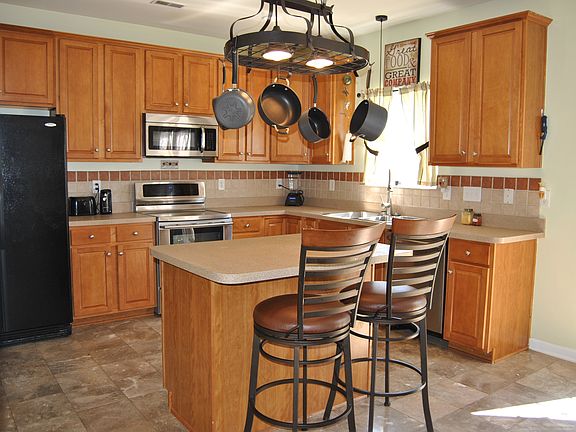 5th image of 4024 Catawba Creek Dr