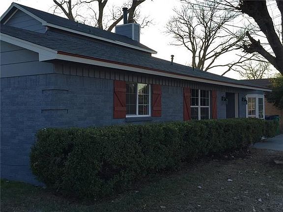2nd image of 1024 Daniels Dr
