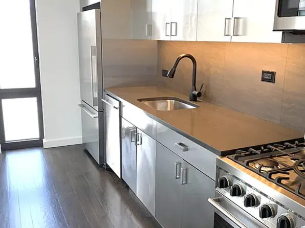 37-40 27th Street image 3 of 11