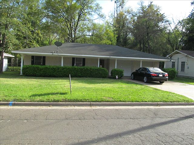 1st image of 304 Lenwood Dr