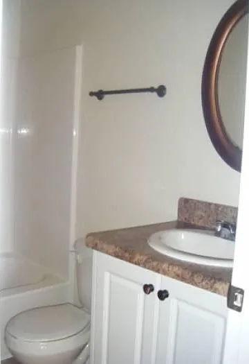 Primary bedroom bath