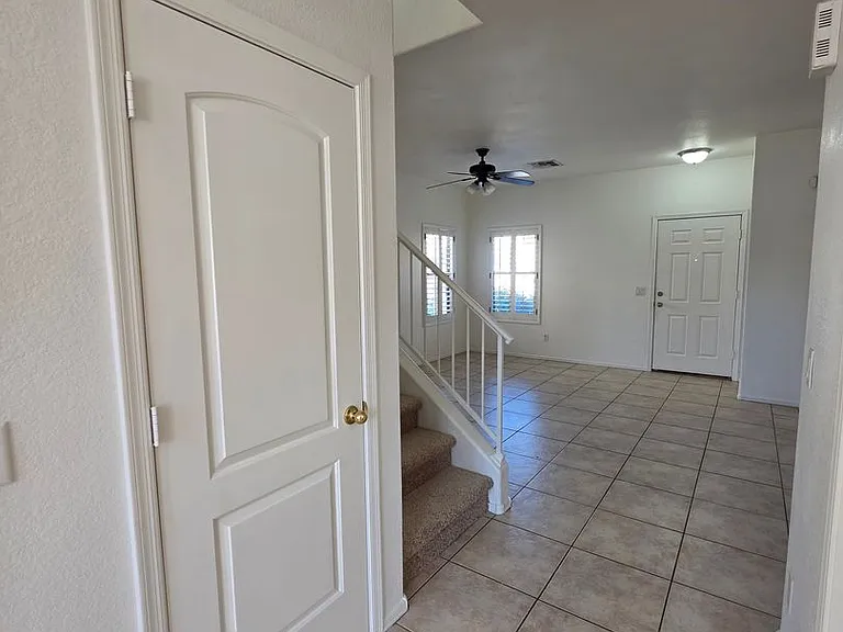 1886 E Don Carlos Ave #141 — Photo 9