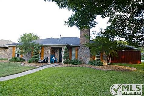 1st image of 2440 Bengal Ln