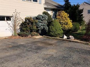 211 Plainfield Ave, Piscataway, NJ