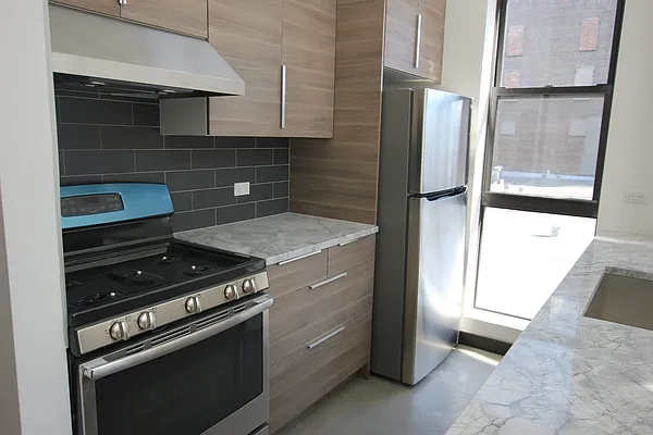 Rented by Bedford 6 Real Estate | media 25