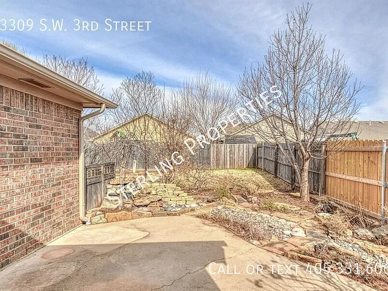 13309 SW 3rd St — Photo 28