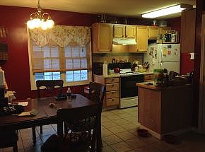 5th image of 1404 E Fairview Ave