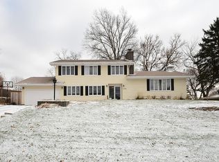 15389 Hilltop Rd, Council Bluffs, IA 51503