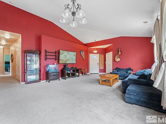 4th image of 1098 Hallertau Dr