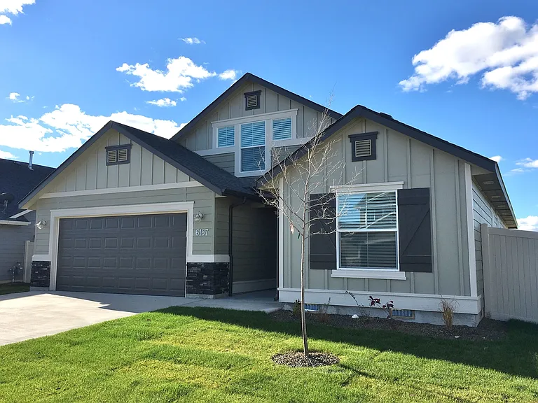 6167 N Santa Rita Ave — Photo 1