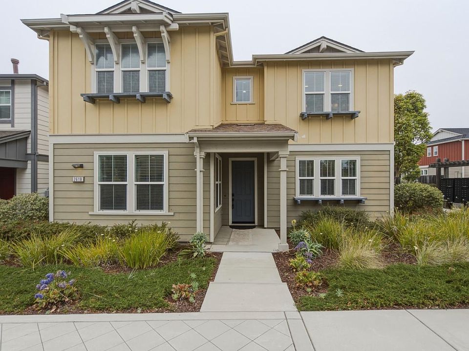1st image of 2618 Bluewater Ct