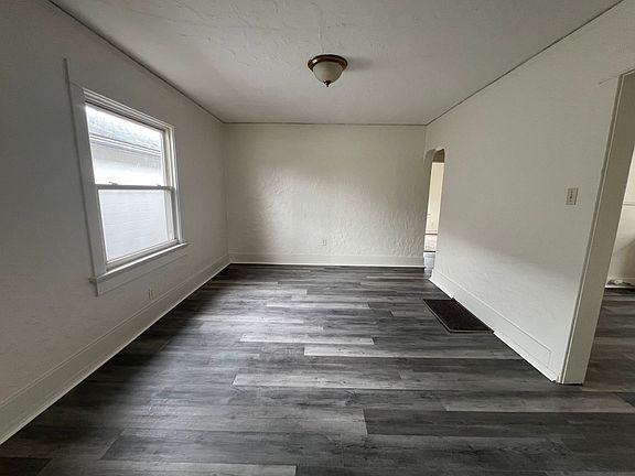 5th image of 14 W Siebenthaler Ave