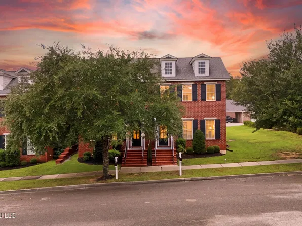 12674 Amory Ave #A, Biloxi, MS 39532