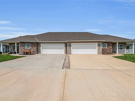 2nd image of 11328 Verde Dr