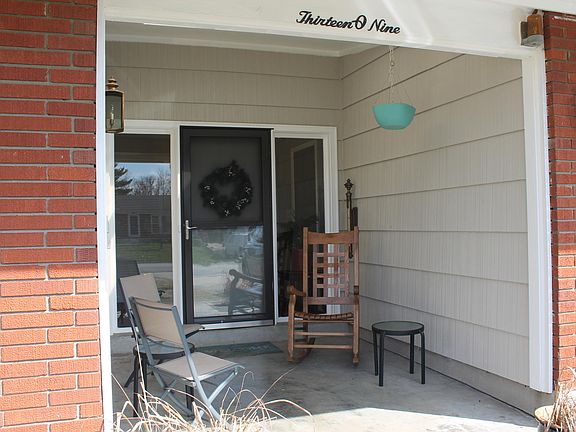 Welcome to 1309 Abbeywood Rd