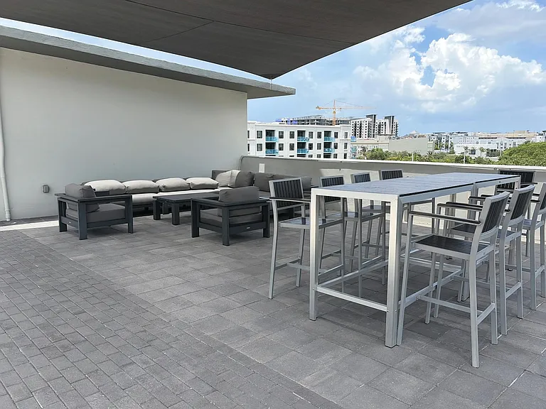 425 N Andrews Ave #206 — Photo 19
