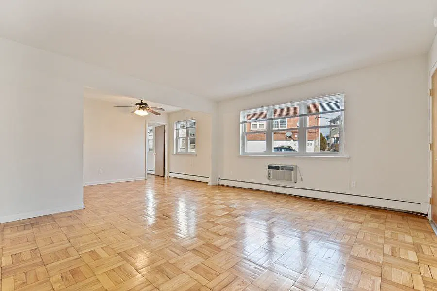 Sheldrake Apartments — Photo 4