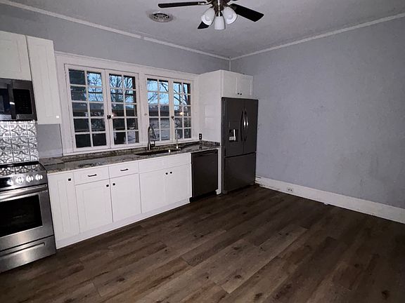3rd image of 1609 Rivermont Ave #B