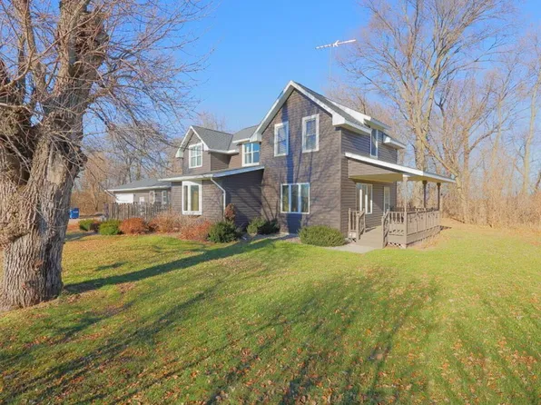 30308 State Highway 15, Winthrop, MN 55396