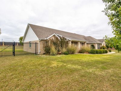 105 Raven Bnd, Hudson Oaks, TX, 76087