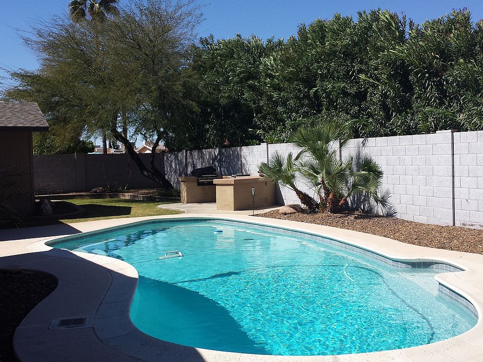 1st image of 5130 E Paradise Dr