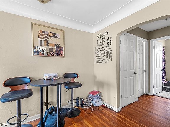 5th image of 14217 Kennerdown Ave