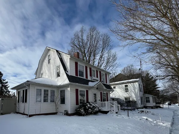 125 Lincoln Ave, Bellefontaine, OH 43311