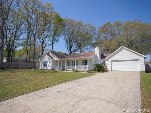 112 Courtland Dr, Enterprise, AL 36330