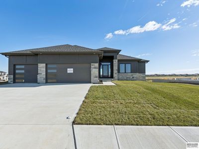 6119 S 215th Cir, Elkhorn, NE, 68022